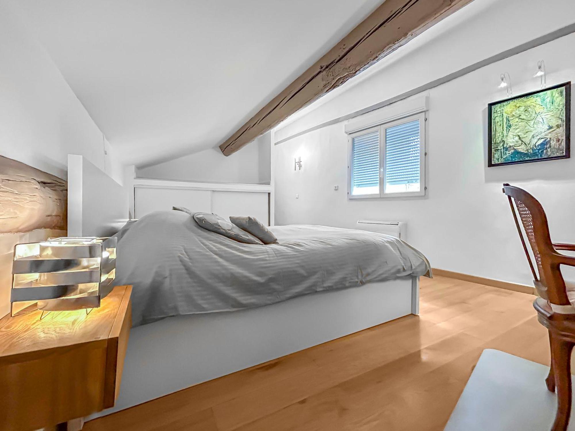 Un Petit Nid Au Bord De La Sorgue Apartment L'Isle-sur-la-Sorgue Bagian luar foto